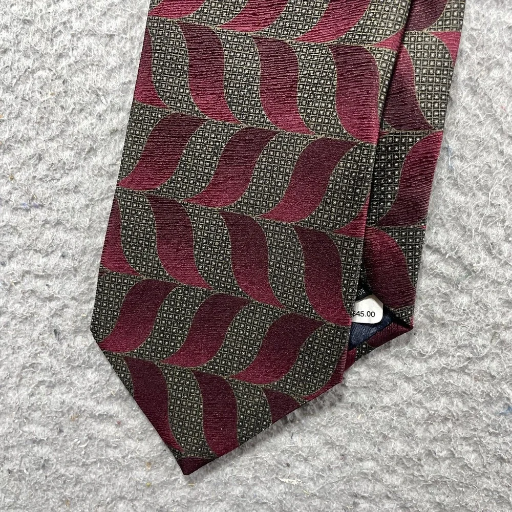 Emilio Romano Tie Mens One Size Red Geometric Classic Jacquard Silk Necktie